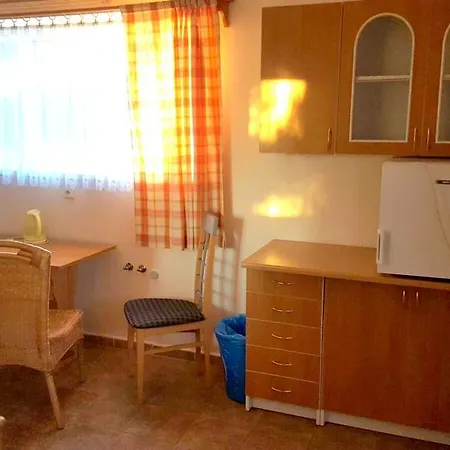 Restaurace A Cesky Les *